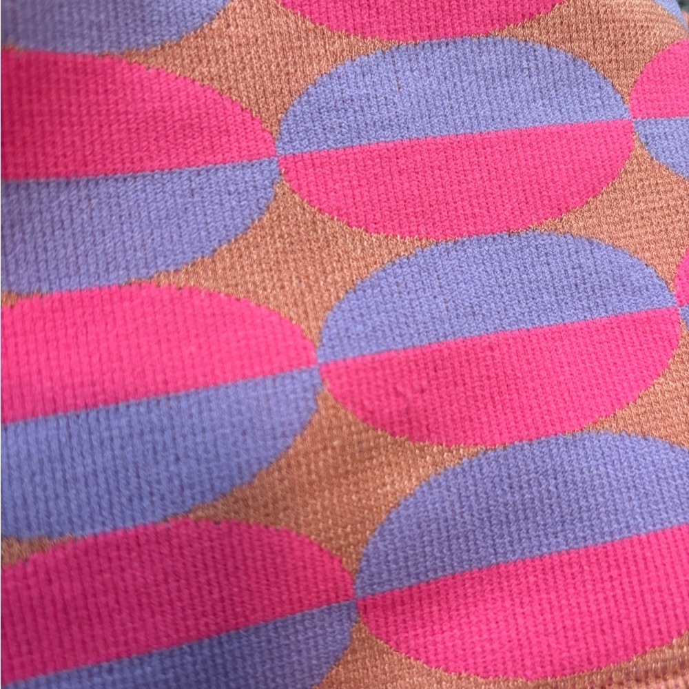 Fabletics Retro Geo Workout Set - Picture 5 of 5